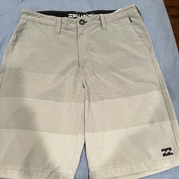 Billabong shorts - Picture 1 of 8